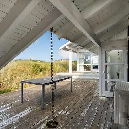 4 Bedroom Stunning In * Hirtshals