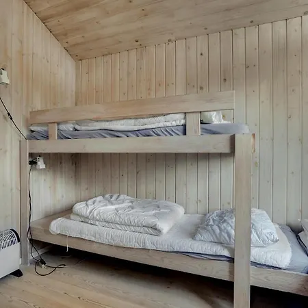 4 Bedroom Stunning In * Hirtshals